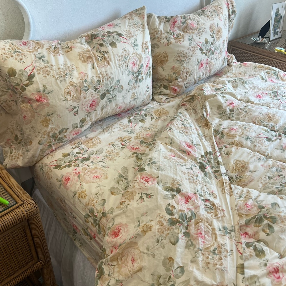 Ralph Lauren Pink and Green Floral Bedding Sheets